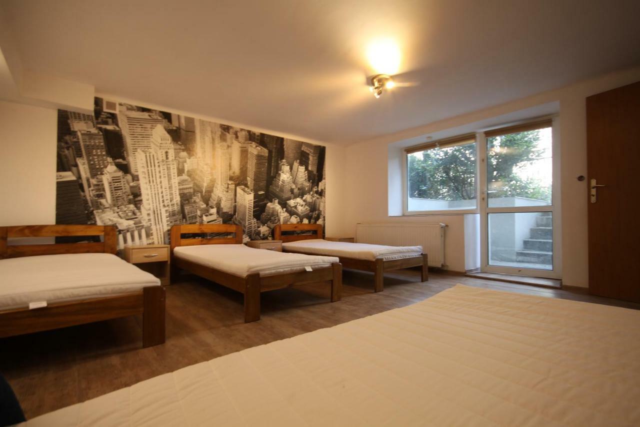 Zwirki Apartment Czestochowa Exterior photo
